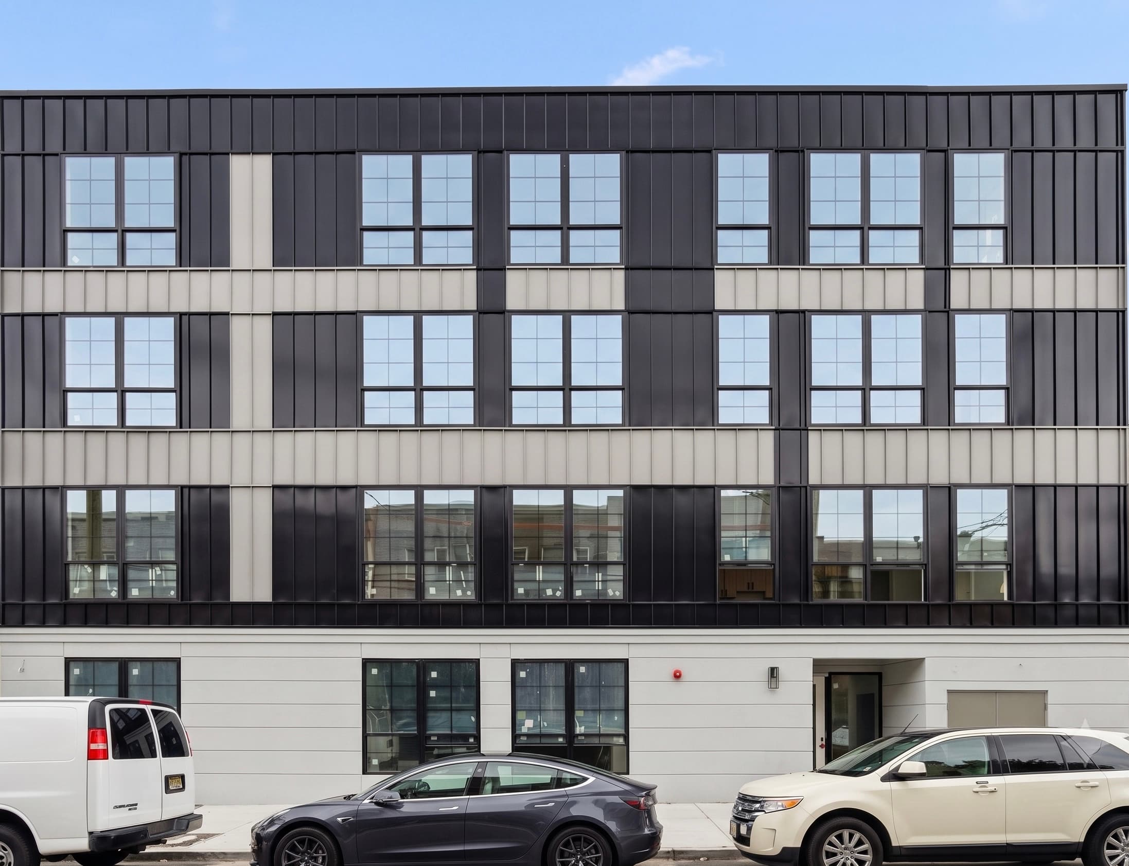 Street-level exterior view of Novum in Philadelphia